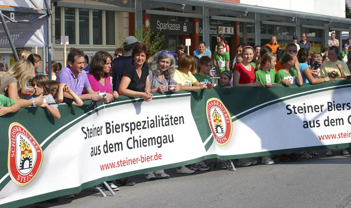Vliesbanner können Sie schnell überal ontieren