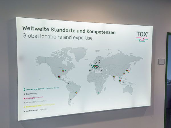 Das Endprodukt nach einer Montage des WEBA Aufbau- und Montageservices
